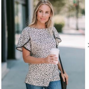 ⚡️FLASH SALE⚡️ 2/$15 Leopard Tulip Tee